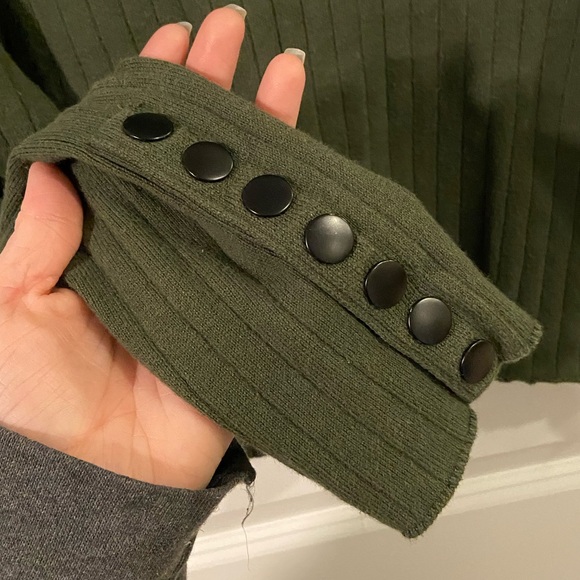 Forever 21 Olive Green Ribbed Women's Top 2X - Picture 4 of 6